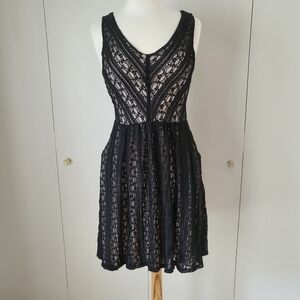 Moulinette Soeurs lace black nude dress Anthropologie Small